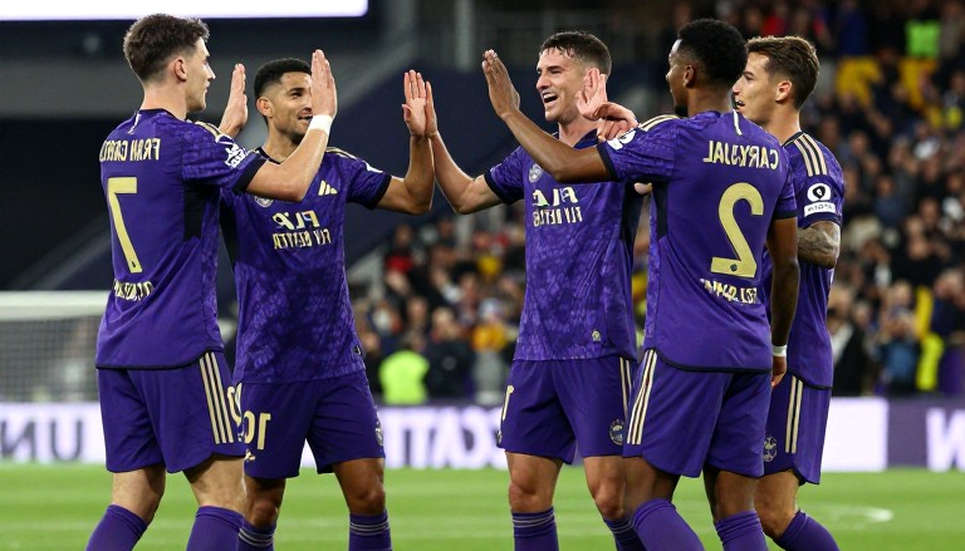 JJ Gabriel ghi hat-trick ngay trận ra mắt UEFA Youth League cho Manchester United JJ Gabriel ghi hat-trick ngay trận ra mắt UEFA Youth League cho Manchester United
