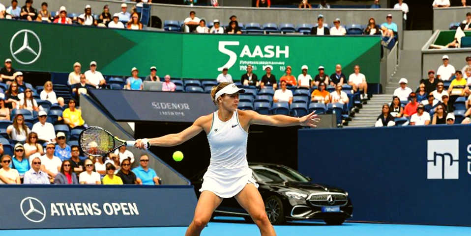 Ningbo Open Day 3: Fernandez's Marathon, Kostyuk's Retirement and Muchova's WTA Finals Ticket