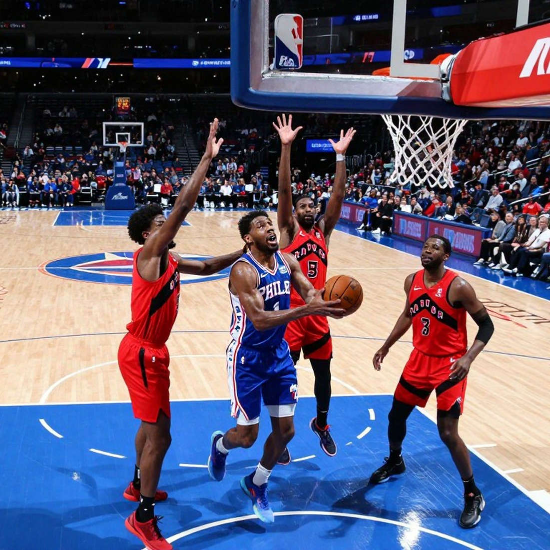 Ettore Messina và bài toán trần lương châu Âu: Khi NBA không thể bê nguyên chiếc bánh kinh tế sang châu Âu