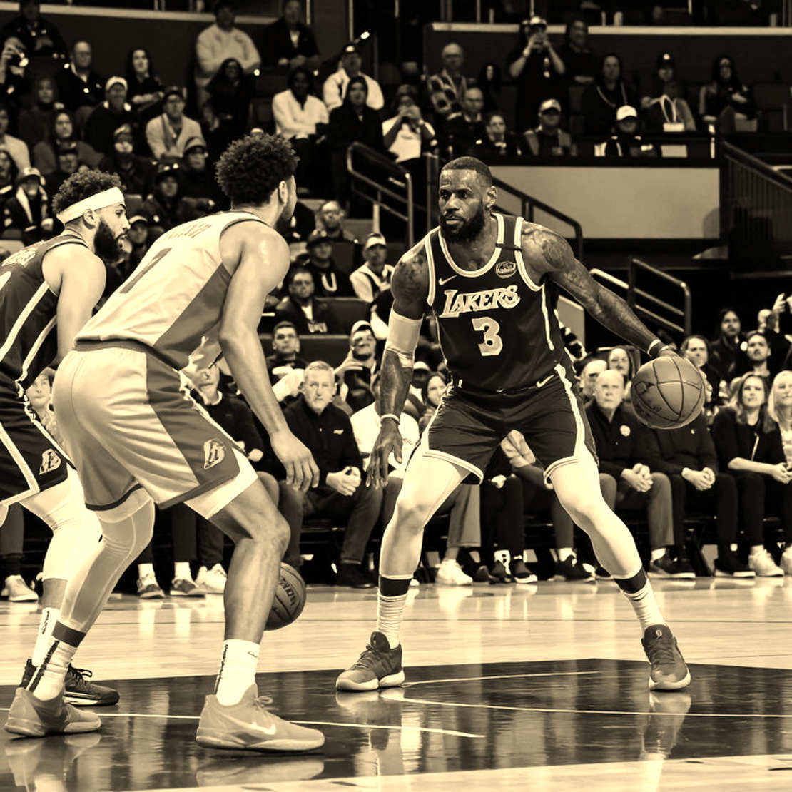 NBA Europe: 12 suất sáng lập, hai nhóm chủ sở hữu và điều khoản 10 năm chưa ai xác nhận