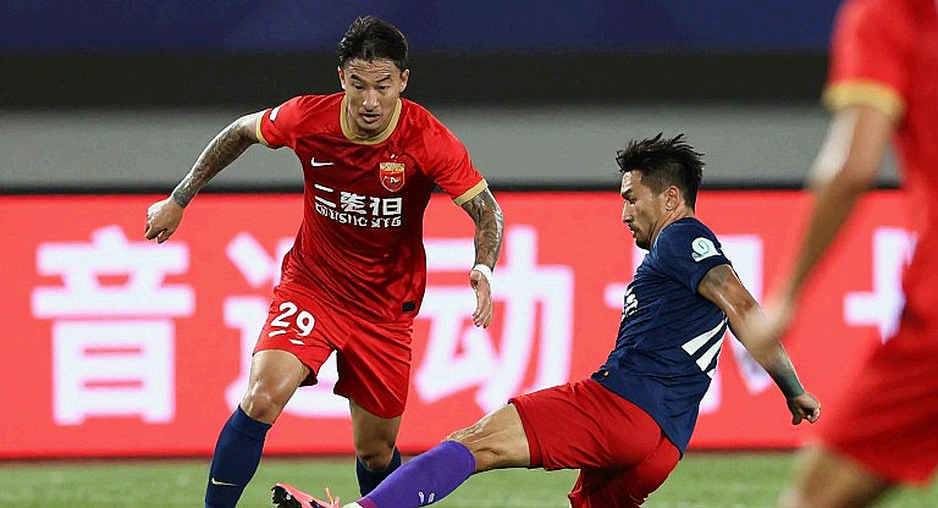 Chuyển nhượng V.League: thị trường không có bảng giá và cái bẫy của những bản phân tích rỗng