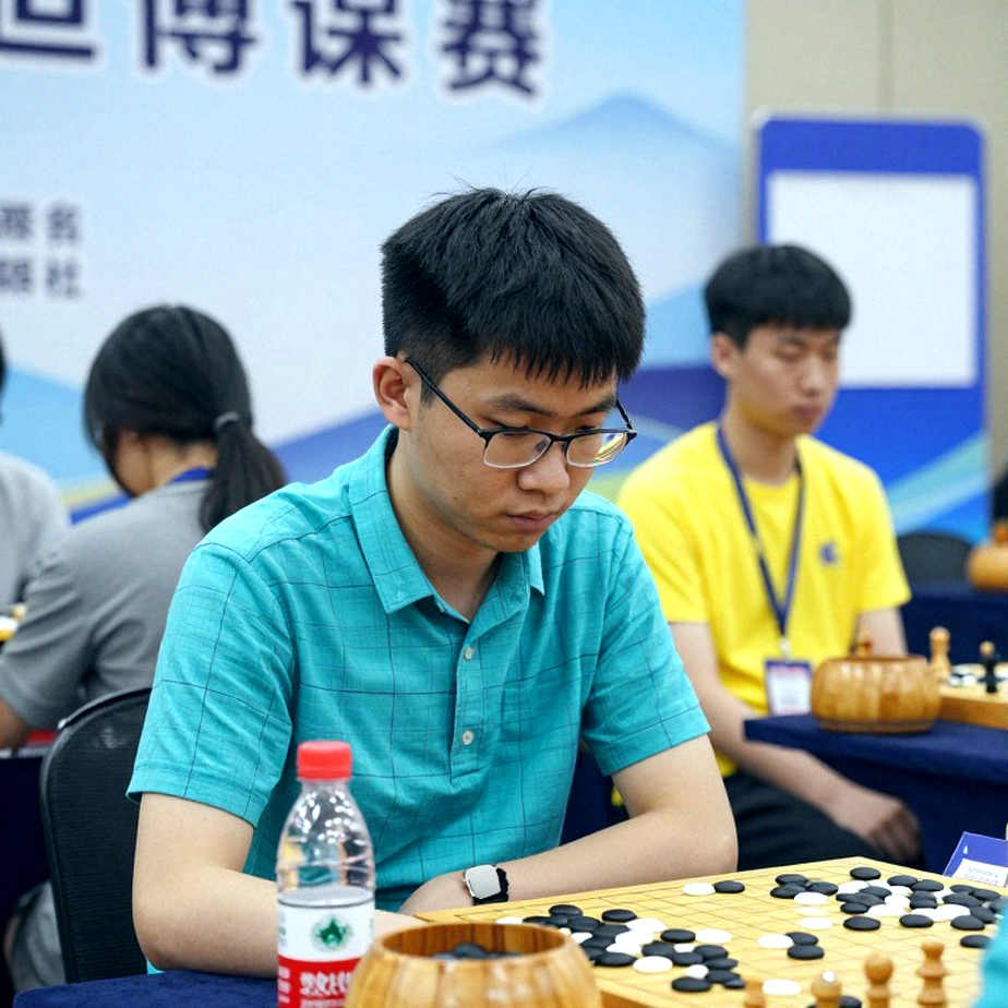 5.e5! Trong Khai Cuộc Italia: Sveshnikov Và Bài Toán Sáng Kiến Đổi Lấy Một Con Tốt