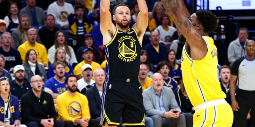 Olympiakos lập kỷ lục lội ngược dòng 28 điểm trước Valencia tại EuroLeague