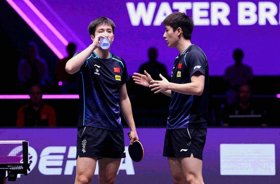 Thạch Vũ Kỳ rút lui, Lý Thi Phong lĩnh ấn đơn nam Trung Quốc tại Kumamoto Masters 2026