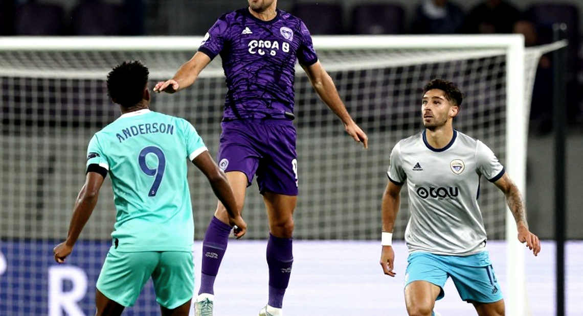 Vietnam's Player Export Map: When V.League Sells Its Pillars to Buy Hope